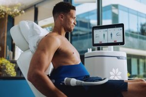 Man getting CoolSculpting Elite on his love handles and flanks